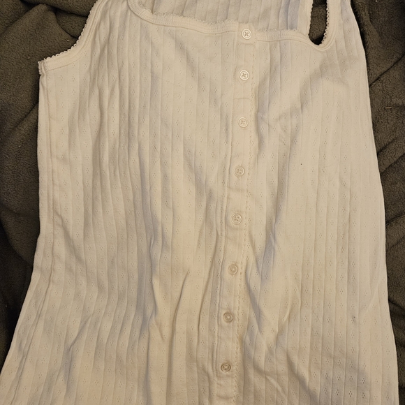 White Button-Down Sleeveless Top - Picture 1 of 7